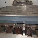 出售:2013年台湾高峰1370数控铣床，三轴硬轨，BT50齿轮头6000rpm.