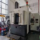 友佳500双工位卧加三线轨60把刀库50齿轮头主轴，转台.