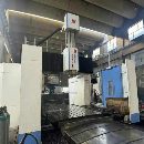 纽威龙门加工中心.工作台2X4米，门宽3.2米，主轴行程1.